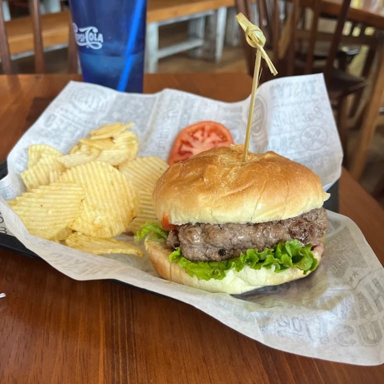 We Serve Fresh Food, Not Fast Food